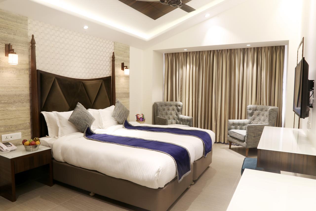 Hotel The Flora Residency Calangute