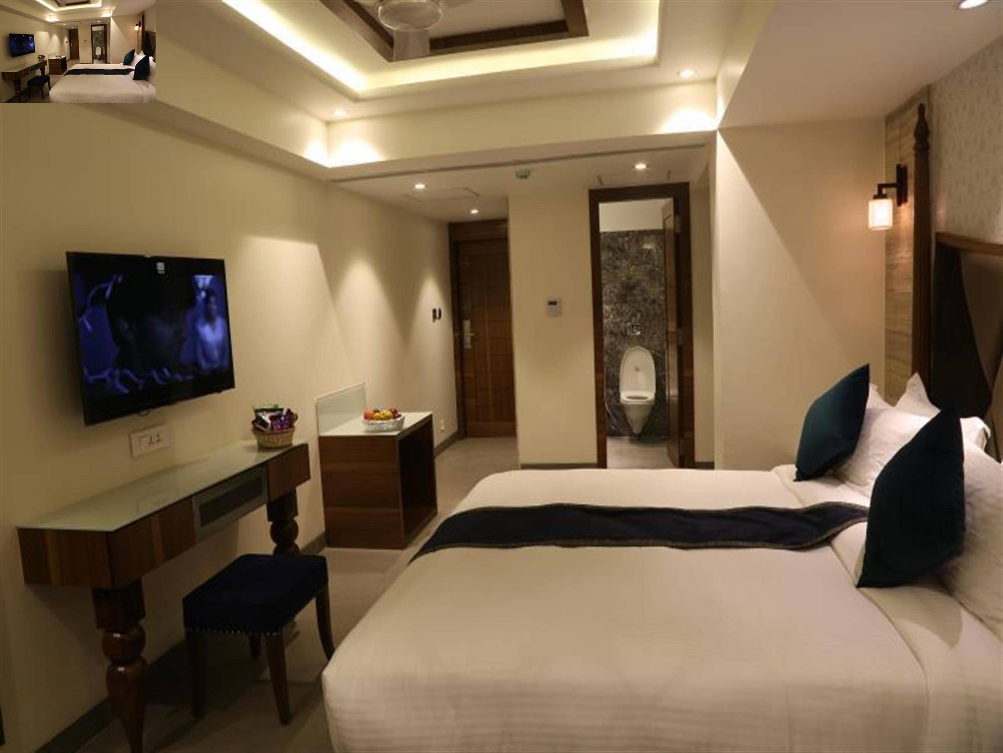 Hotel The Flora Residency 3*